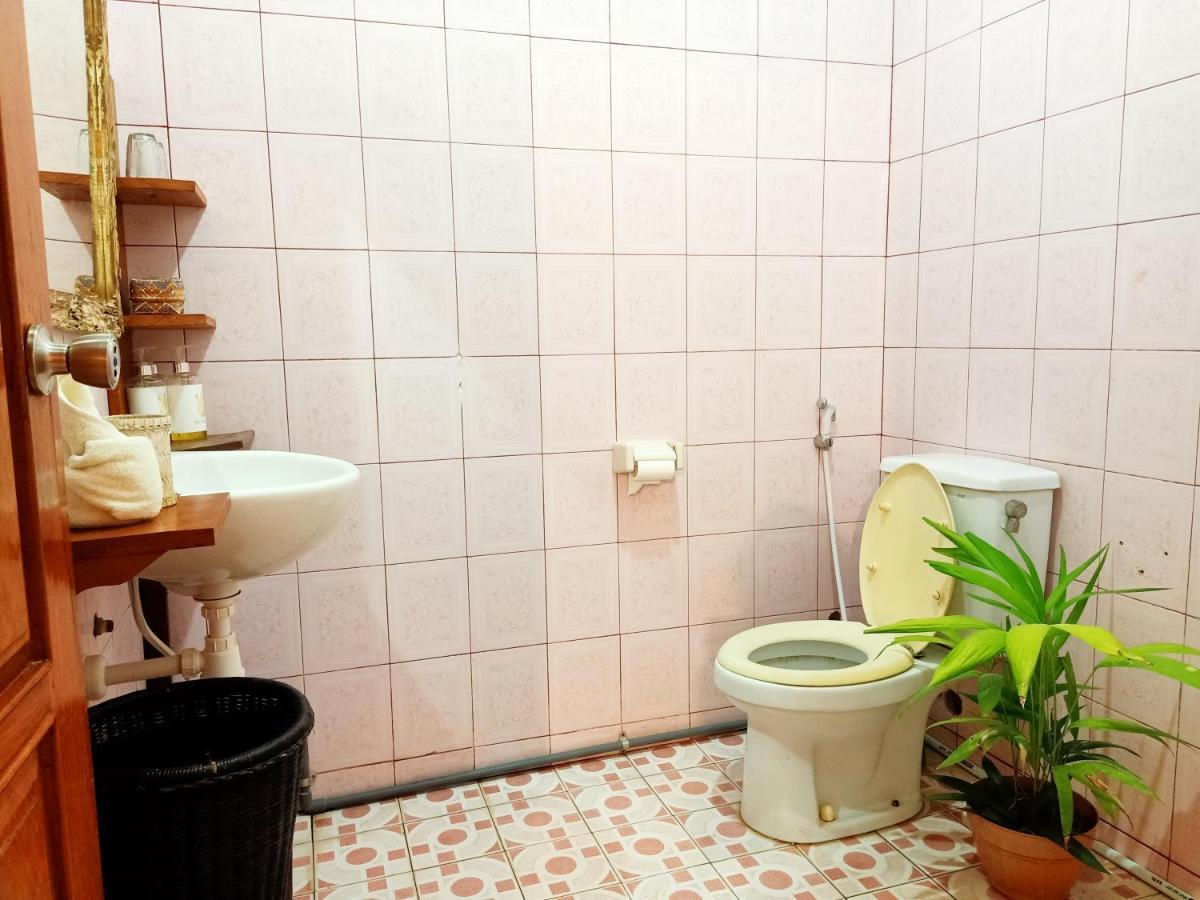 Binaria Museum Hotel Lovina  Ngoại thất bức ảnh