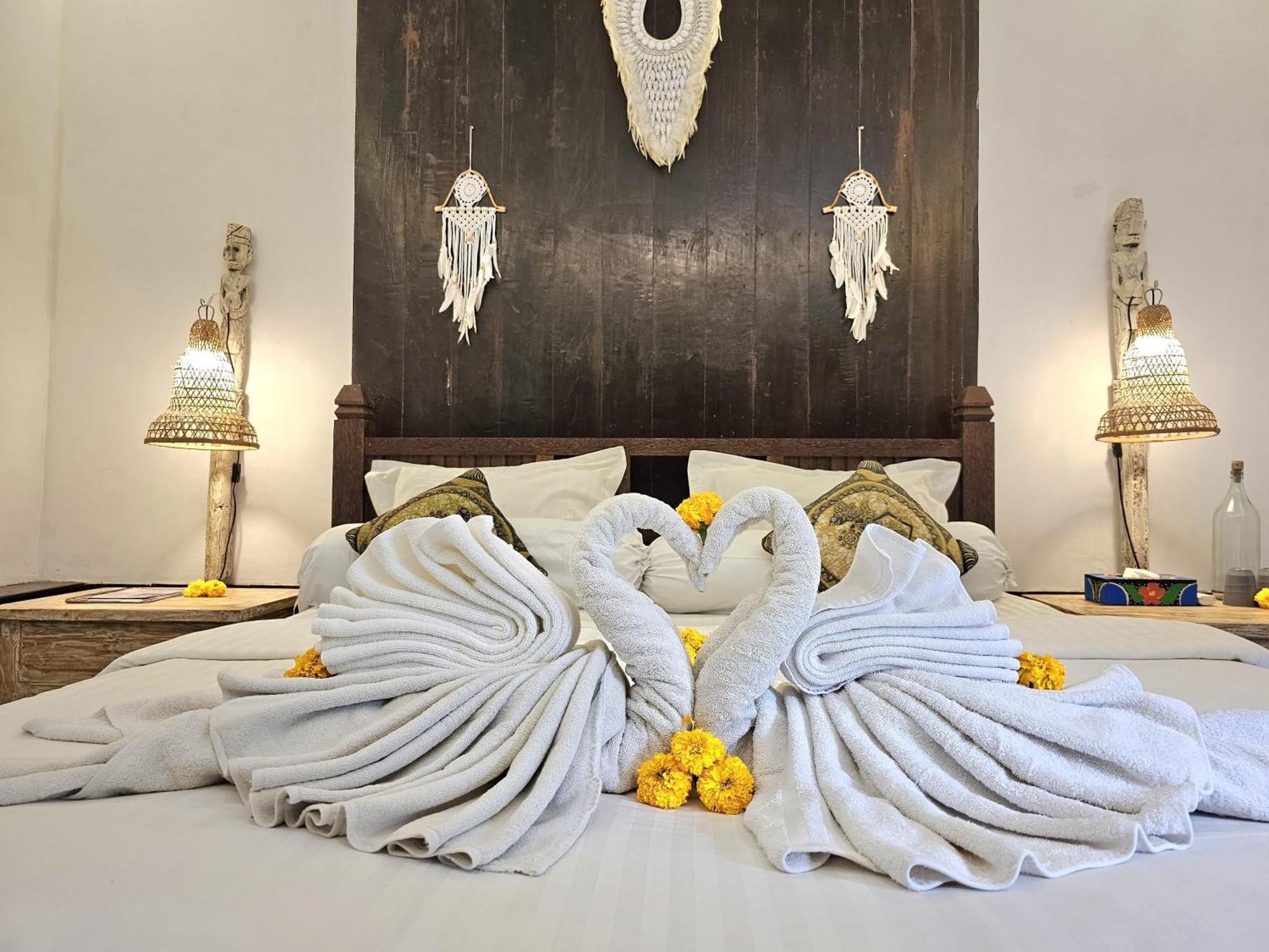 Binaria Museum Hotel Lovina  Ngoại thất bức ảnh