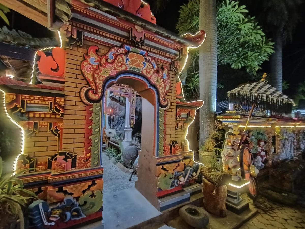 Binaria Museum Hotel Lovina  Ngoại thất bức ảnh