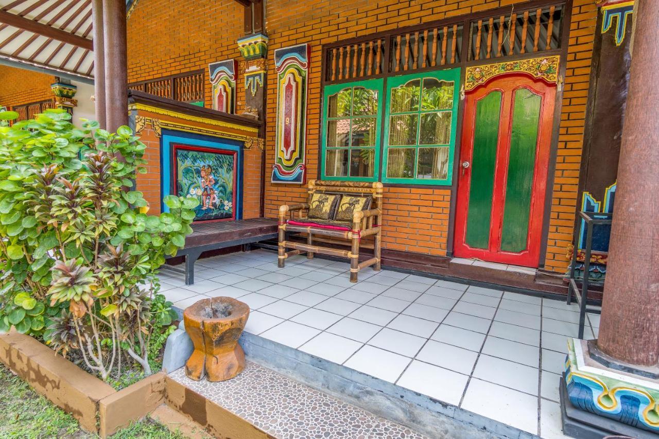 Binaria Museum Hotel Lovina  Ngoại thất bức ảnh