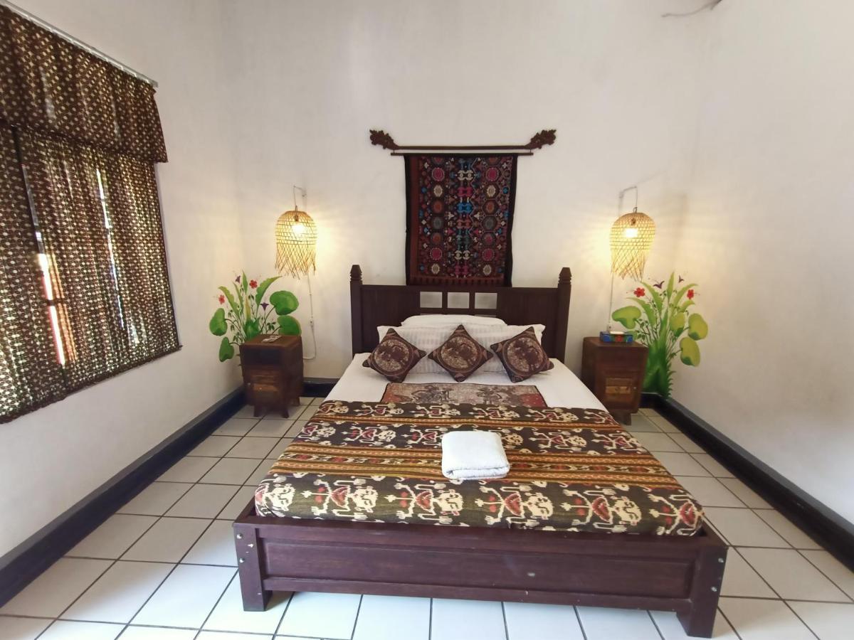 Binaria Museum Hotel Lovina  Ngoại thất bức ảnh